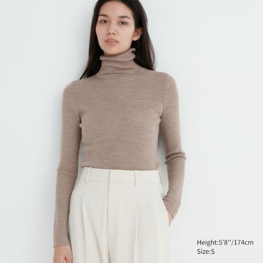 NWT Uniqlo Extra Fine Merino Wool Ribbed Turtleneck Sweater Womens size Small
